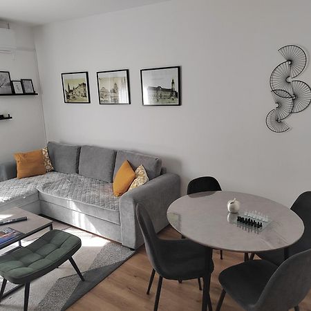 Apartman Hd Dakovo Ngoại thất bức ảnh